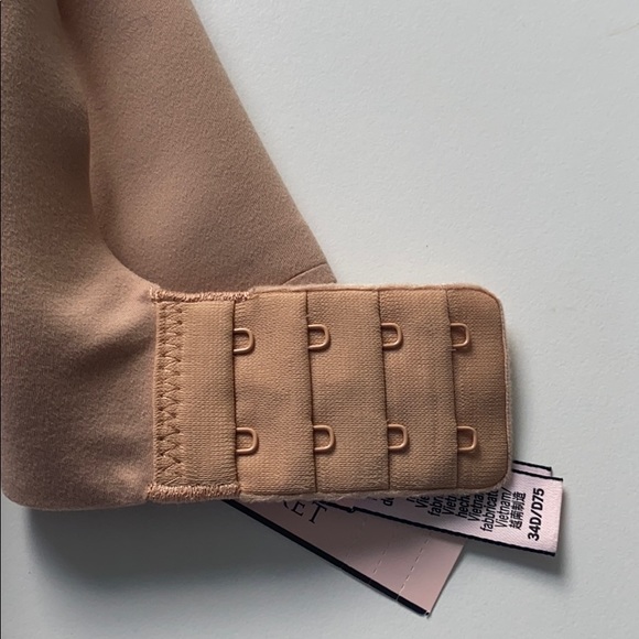 VS bra - Picture 6 of 8